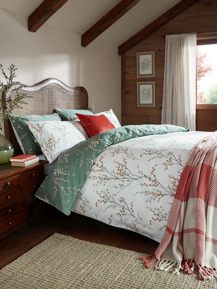 Laura Ashley Fern Green 100% cotton Reversible 200 Thread Count Pussy willow Duvet Cover Set
