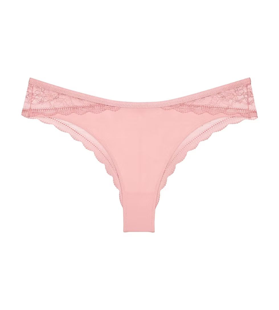 Triumph Comfort Allure brazillian strawberry comfort lingerie