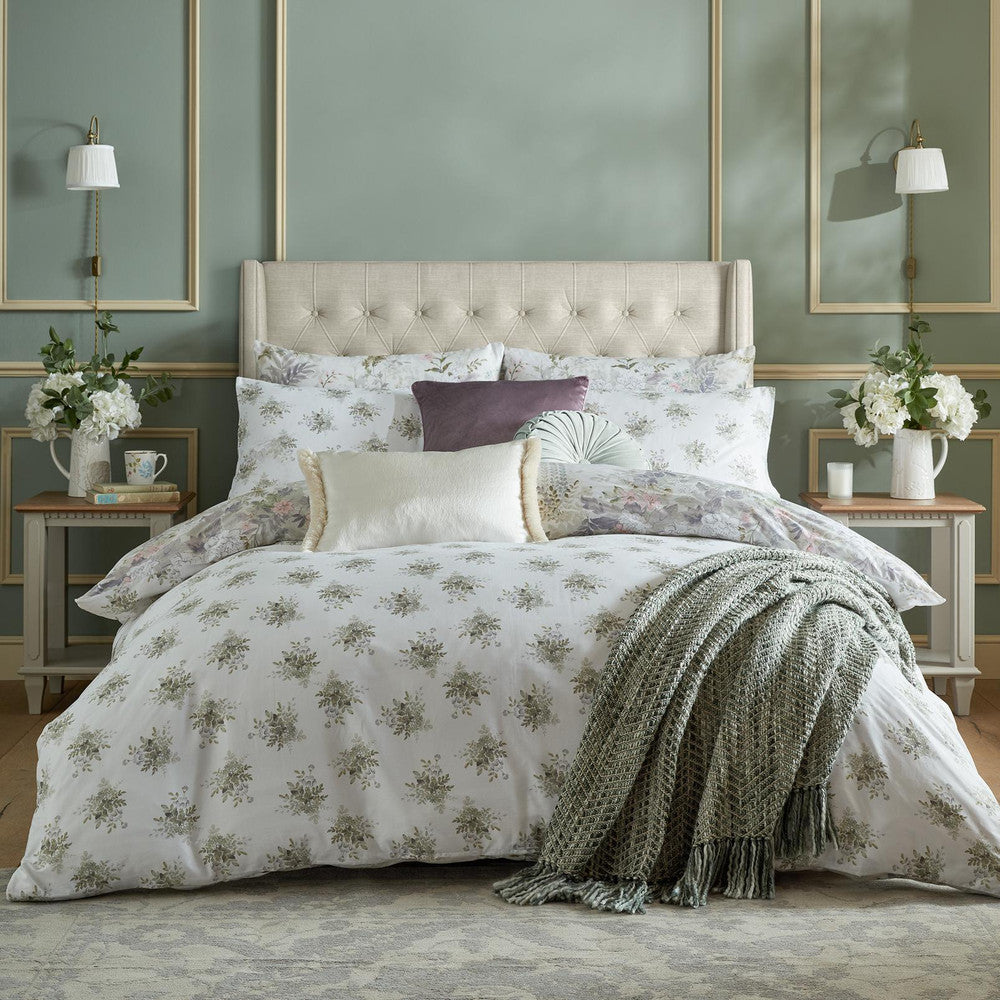 Laura Ashley Linlithgow Pale Lavender Duvet Cover Set